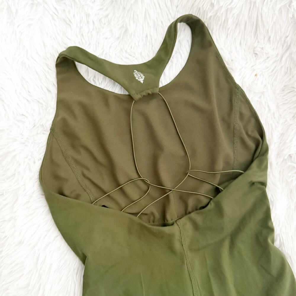FREE PEOPLE MOVEMENT | Smooth Moves Strappy Back Tank Olive Green Bra | Small